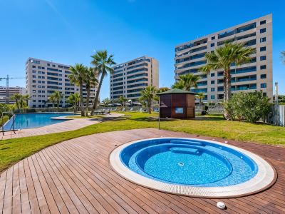 Luxury 3-Bedroom Seafront Apartment with Terraces and Stunning Sea Views