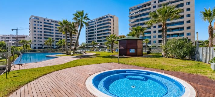 Luxury 3-Bedroom Seafront Apartment with Terraces and Stunning Sea Views Hotels in Torrevieja