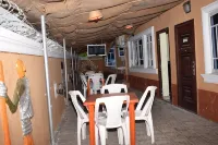 Buggatti Hotel and Suites - Pet friendly