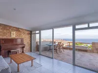 Surf-Check House - 3 min walk to the Beach Hotels in Comarca Este