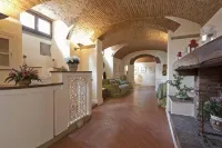 Serristori Palace Residence - Apartments