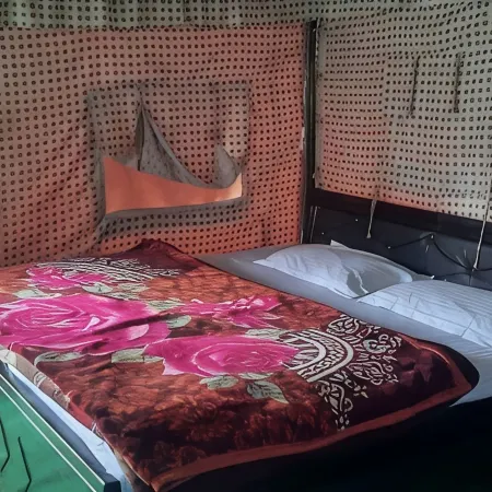 Mountain Deligh Camp Chopta
