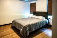 Ada Accessible Brillion 2‑ Suite w/ Full Kitchen Near Ariens – Unit #1 - Wifi
