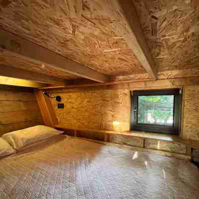 Cosy A-Frame cabin nestled in the chalk steams of Hampshire Rooms