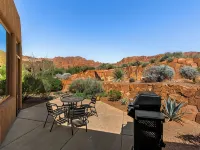 "SERENE DESERT GETAWAY" La Casa Coyote, Kayenta Art Village W/Views of Red Rock Hotels in Ivins