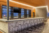 Cambria Hotels Boston Downtown - Seaport - bar
