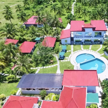 Phaidon Beach Resort