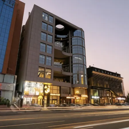 The S Hotel