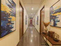FabHotel MRV Inn - Nr. Express Avenue Mall & Spencer Plaza Mall Hotels near Australian Consulate