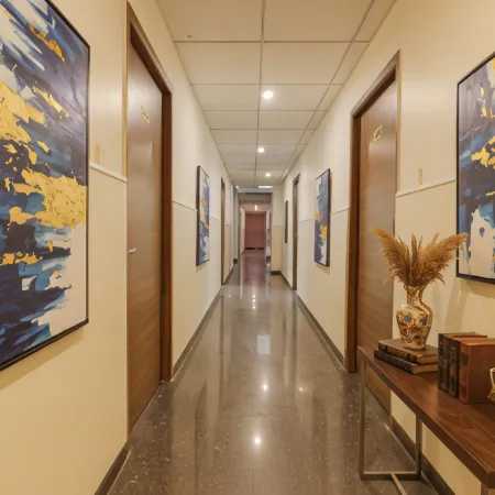 FabHotel MRV Inn - Nr. Express Avenue Mall & Spencer Plaza Mall