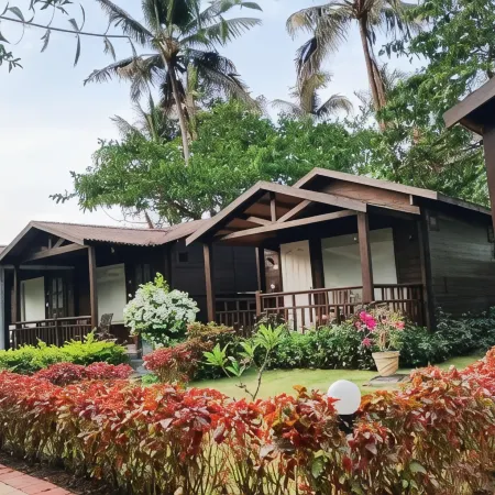 Golden Sands Resort, Morjim