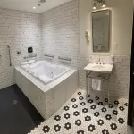 Hollywood Hotel - Romantic
