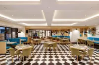 Lemon Tree Premier, Mumbai International Airport - breakfast