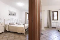 Spacious country house with pool, barbecue, family friendly! - Private Pools