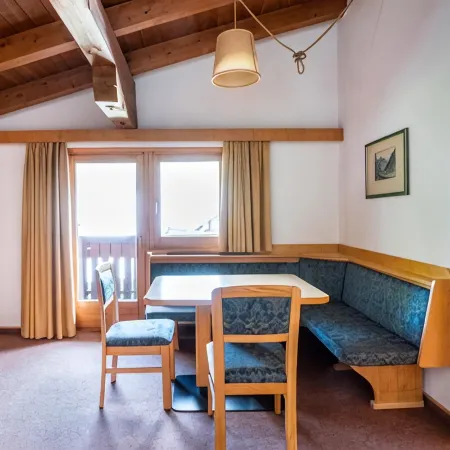 Apartments Lores