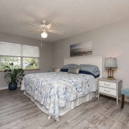 Beachy Getaway–Cozy, Clean & Equipped w/ All Essentials! Relax, Enjoy & Refresh!
