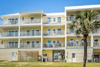 Seacliffs Gulf Views 3/3.5 Dog Friendly/Steps to beach/ Elevator - SPECIALS! - 4つ星