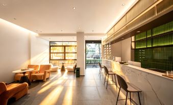 Laizhu Xingchen Hotel (West Street Road)