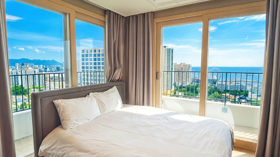 Whalezip the bluetera ocean stay