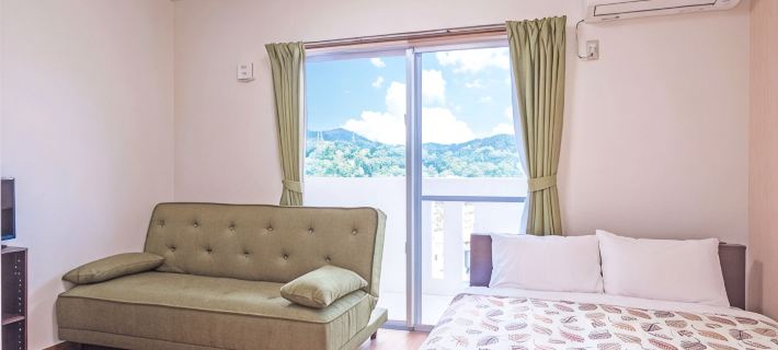 Kariyushi Condominium Resort KIN Yaka Seaside Hotels in Kin