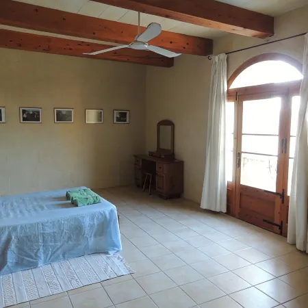 Beautifully Farmhouse with Private Pool