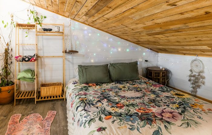 TREETOP CABIN @Hidden Valley Campgrd; connect with nature and hill country views