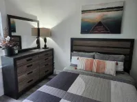 Saltline Retreat - 4-Star