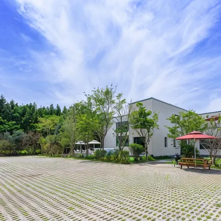 Jeju Jejuga Joaseo Pension Отели рядом с достопримечательностью «Лес Биджарам»