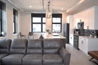 New, 2 Bedroom, 2 Bathroom Condo, Downtown Lincoln - 4성급