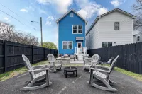 Moody, Vintage Retreat in Church Hill, Close to Parks, Restaurants + Nightlife - บังกะโล