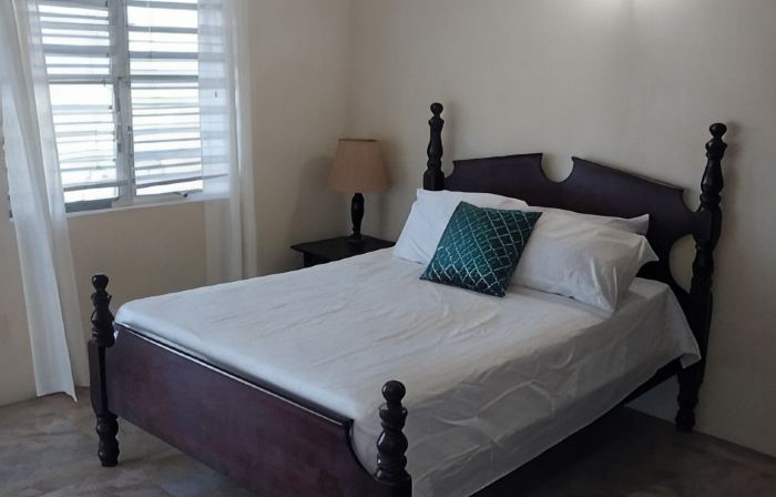 Beautiful island getaway, close proximity to popular beaches and historic site A