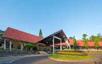 Grand Whiz Hotel Bromo - parking
