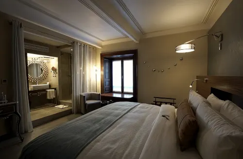 1850 Hotel Boutique - 4-Star