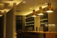 蘭道馬克西米利精品酒店