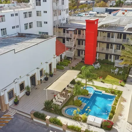 Hotel del Alba Inn & Suites