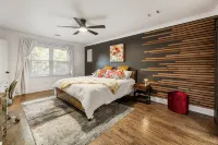 Your Dream Getaway is Only Minutes Away From Historic Roswell! - 4-Star