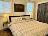 Cabin on acreage minutes from downtown Red Lodge! - シャレー