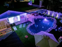 You've never seen a bnb like this! - สระว่ายน้ำส่วนตัว