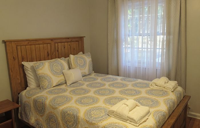 Bring the boat and water toys!Riverfront boatdock pool kayaks  gamerm 6/5bd/bath