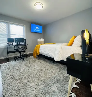 Modern 3Br 2BA • Near Ewr & NYC • Parking - Condos