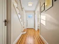 Charming beach home, complete with pool & cozy guest house! Hotels in Clinton