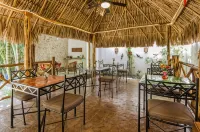 Casa Del Maya Bed & Breakfast - Homestays