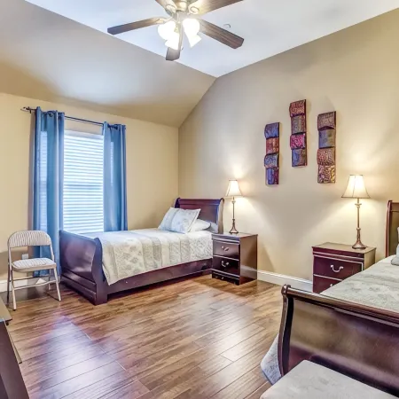 Fabulous 5 Bedroom/4 bath Home  4K TV's Fireplace  Foosball!