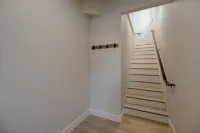 Cozy, upstairs, fully remodeled 1-bedroom apartment. With AC and WiFi - 3-Star