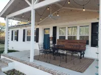 The Quiet Cove • A Refined Lake Norman Retreat - 民泊