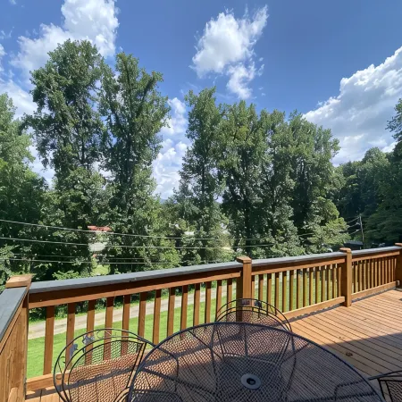 Smoky Hideaway • 2Bed 2Bath Cabin • Peaceful Retreat