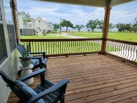"MINT TO SEA" New Beach Cottage with porch views - 900 ft from the beach! - 4-Star