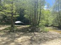 Trailer parking, near Hollerwood, Daniel Boone Backcountry Byway, and Climbing - Wifi
