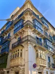 Independence Olive- 1 Bedroom - Square Sea View - Parking