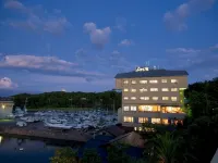Hotel Shosenkaku Romankan - parcheggio